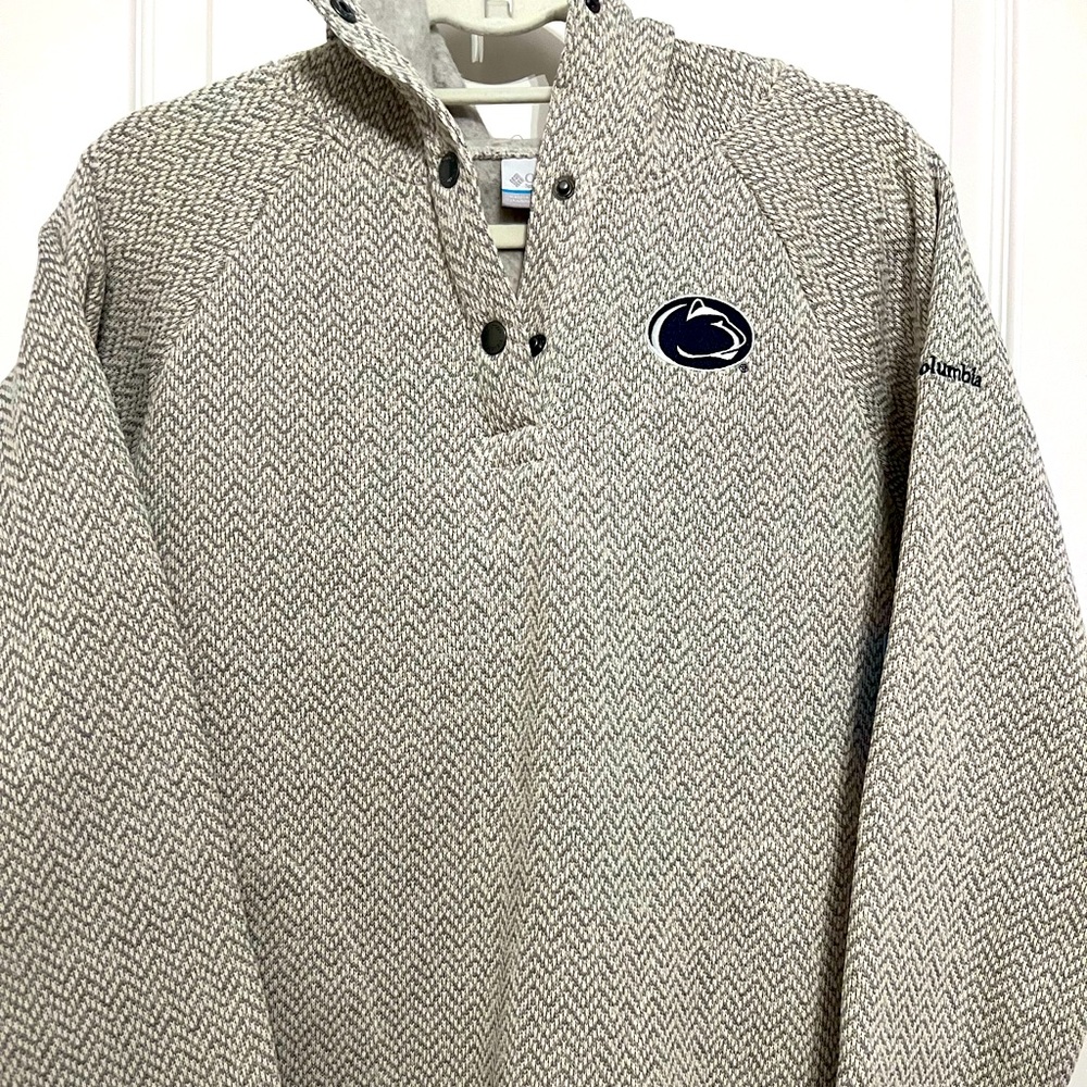 NWT! Columbia Penn State pullover with pockets!